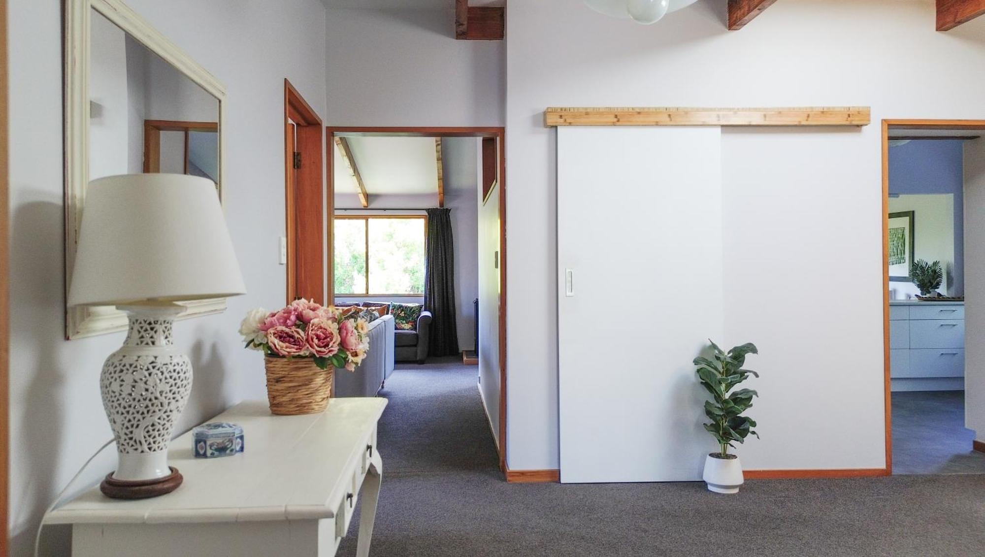 Large, Comfy, Stylish Apartment Havelock North Εξωτερικό φωτογραφία